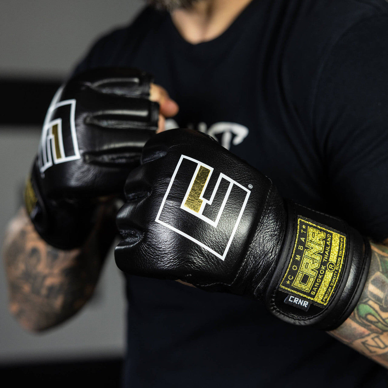 HMIT MMA Fight Gloves, MMA glove made in thailand, CRNR MMA Gloves, UFC Gloves, One FC Gloves, Fairtex grappling gloves, Fairtex mma gloves, Combat Corner MMA Gloves