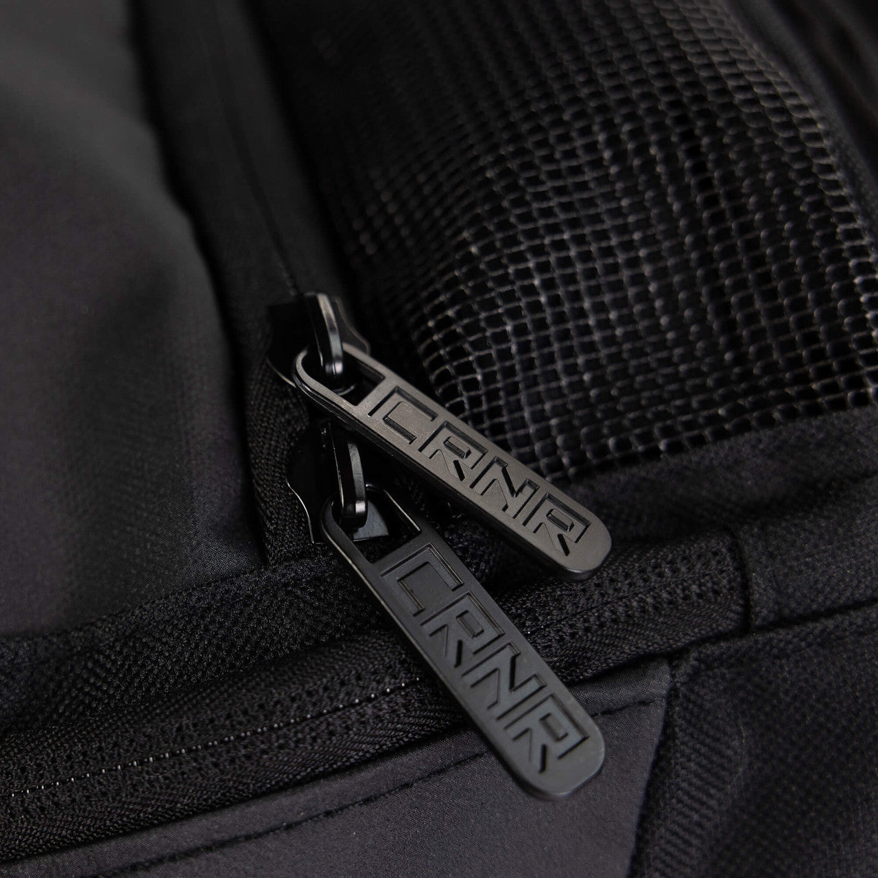 Closeup detail product photo of the deluxe zipper on Combat Corner's Essential Gear Bag